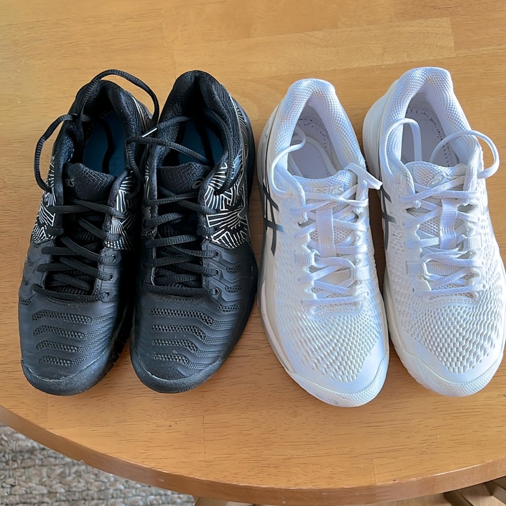 ASICS Resolution Tennis Shoes White & Black 2 Pairs Size 6.5